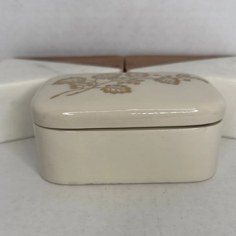 Vintage Lenox Ivory and Gold Floral Leaf Ceramic Trinket Box